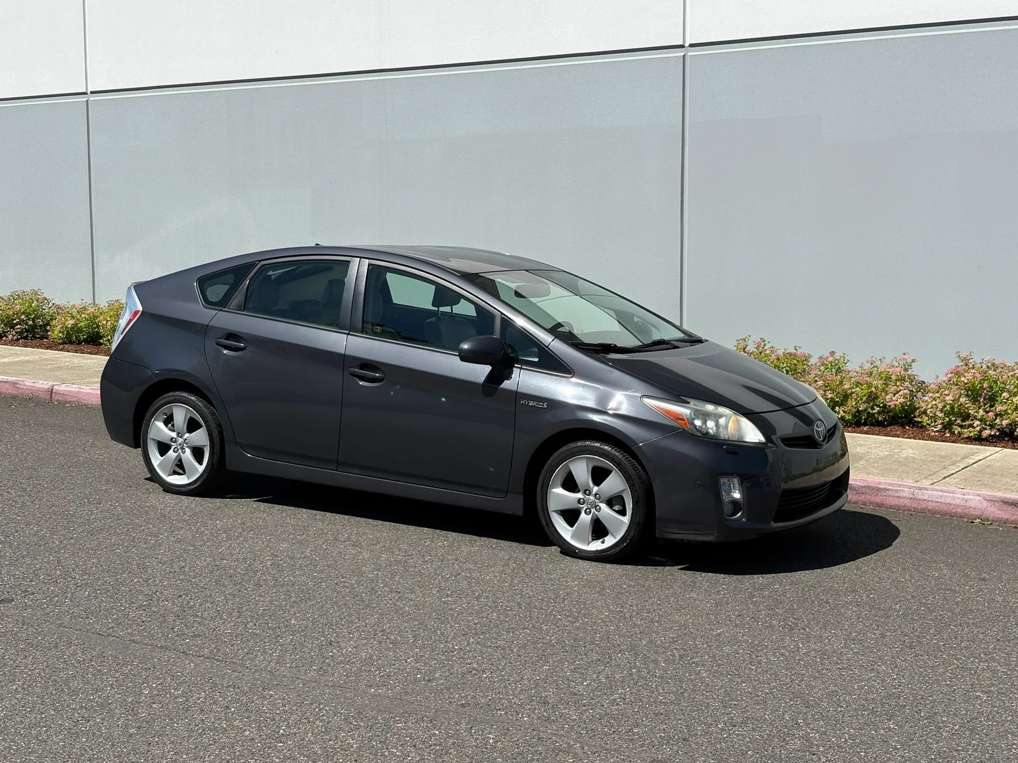 Used 2010 Toyota Prius Five FWD image 8