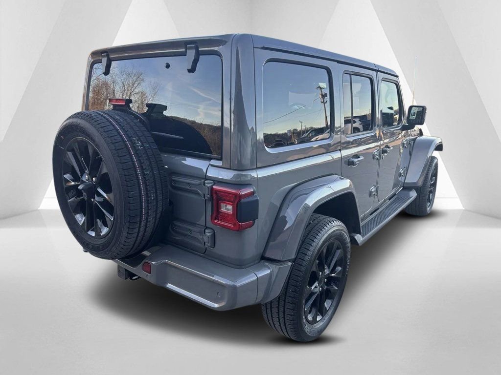 Used 2023 Jeep Wrangler Altitude image 5