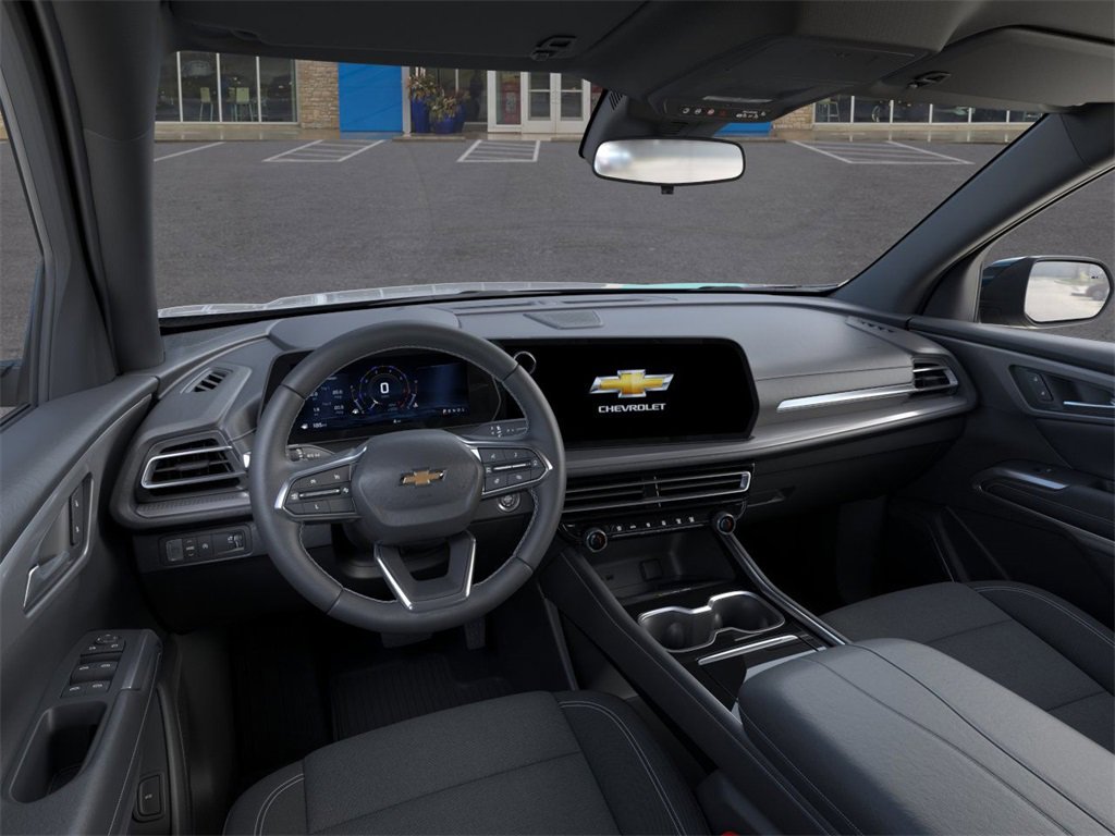 New 2025 Chevrolet Traverse LT w/ Driver Confidence Package image 15