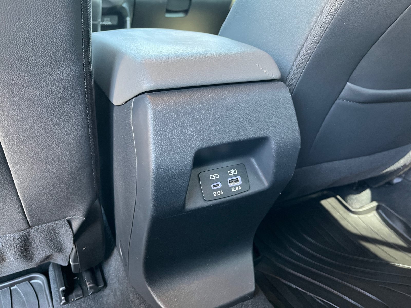 Certified 2024 Subaru Crosstrek 2.0i Premium AWD/4WD image 32