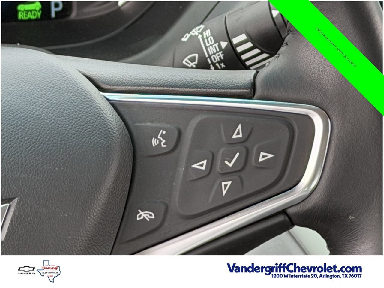Used 2021 Chevrolet Bolt Premier w/ Infotainment Package FWD image 15