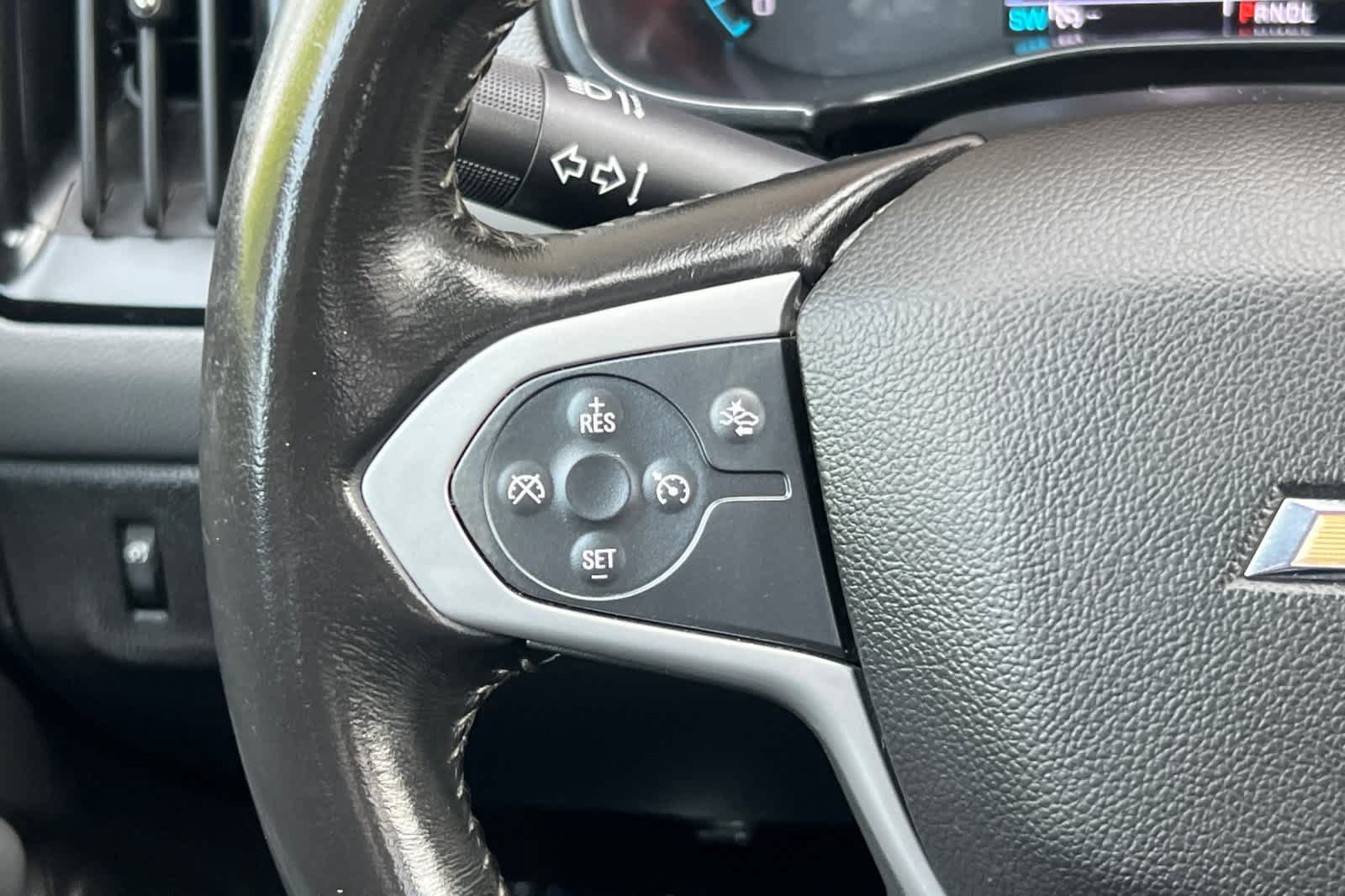 Used 2017 Chevrolet Colorado LT w/ LT Convenience Package RWD image 23