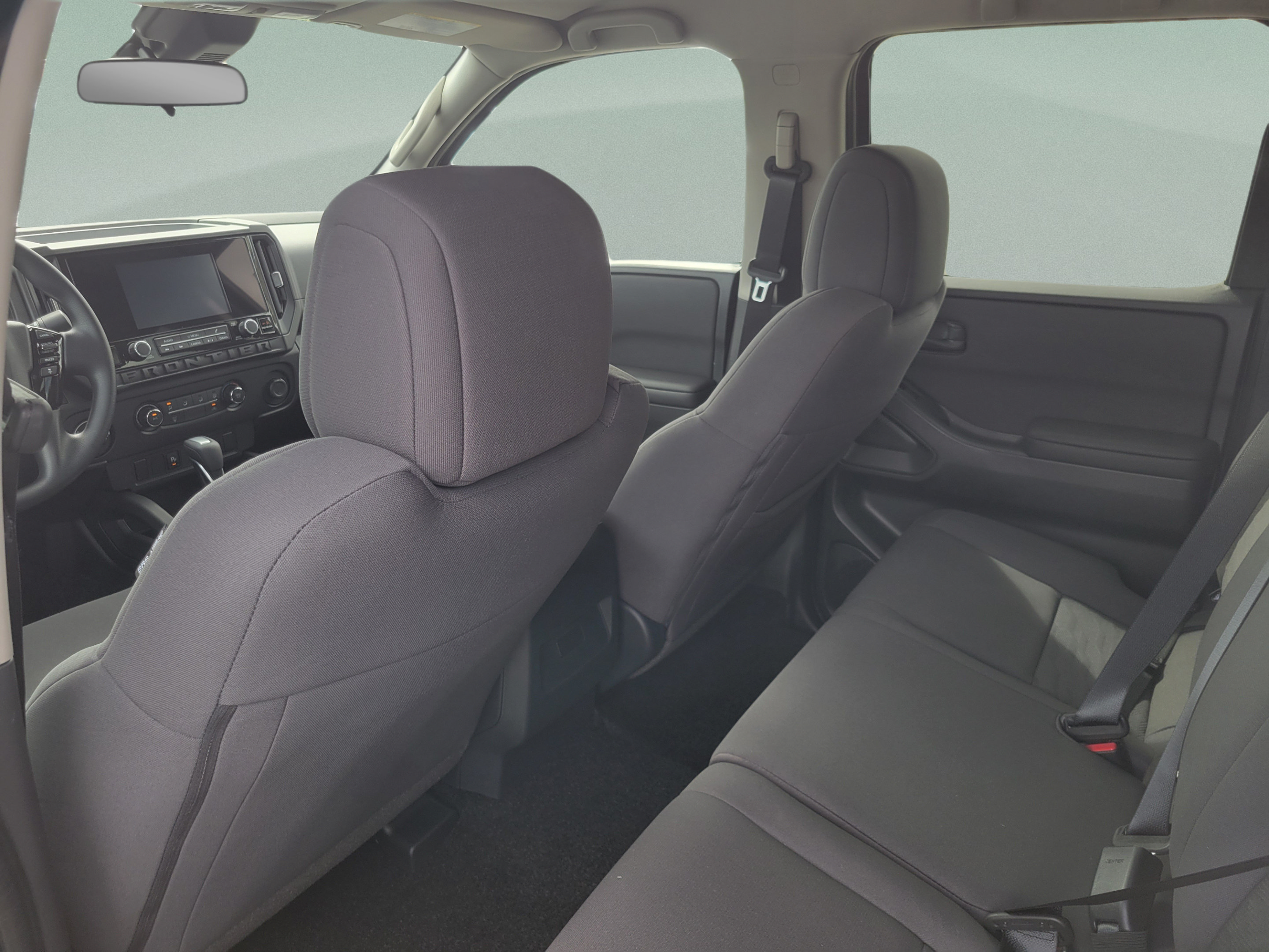 New 2027 Nissan Frontier S w/ Tow Package AWD/4WD image 10