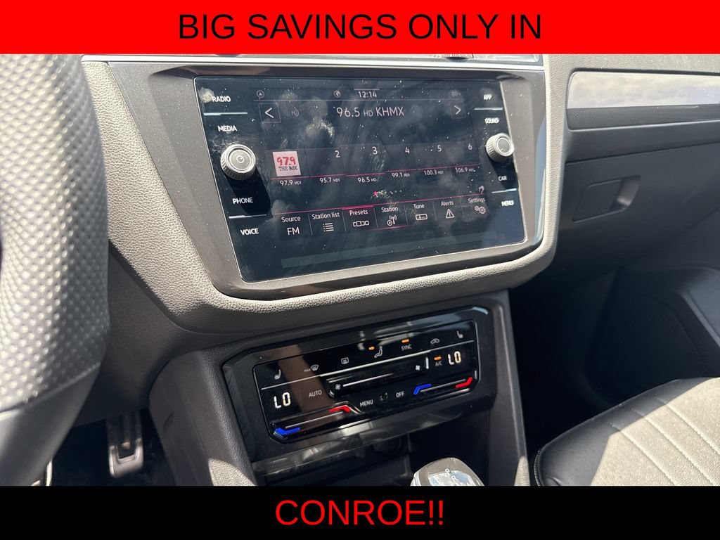 Used 2024 Volkswagen Tiguan SE R-Line FWD image 19