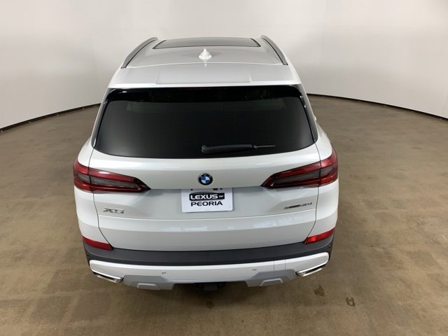 Used 2023 BMW X5 xDrive40i w/ Premium Package image 11