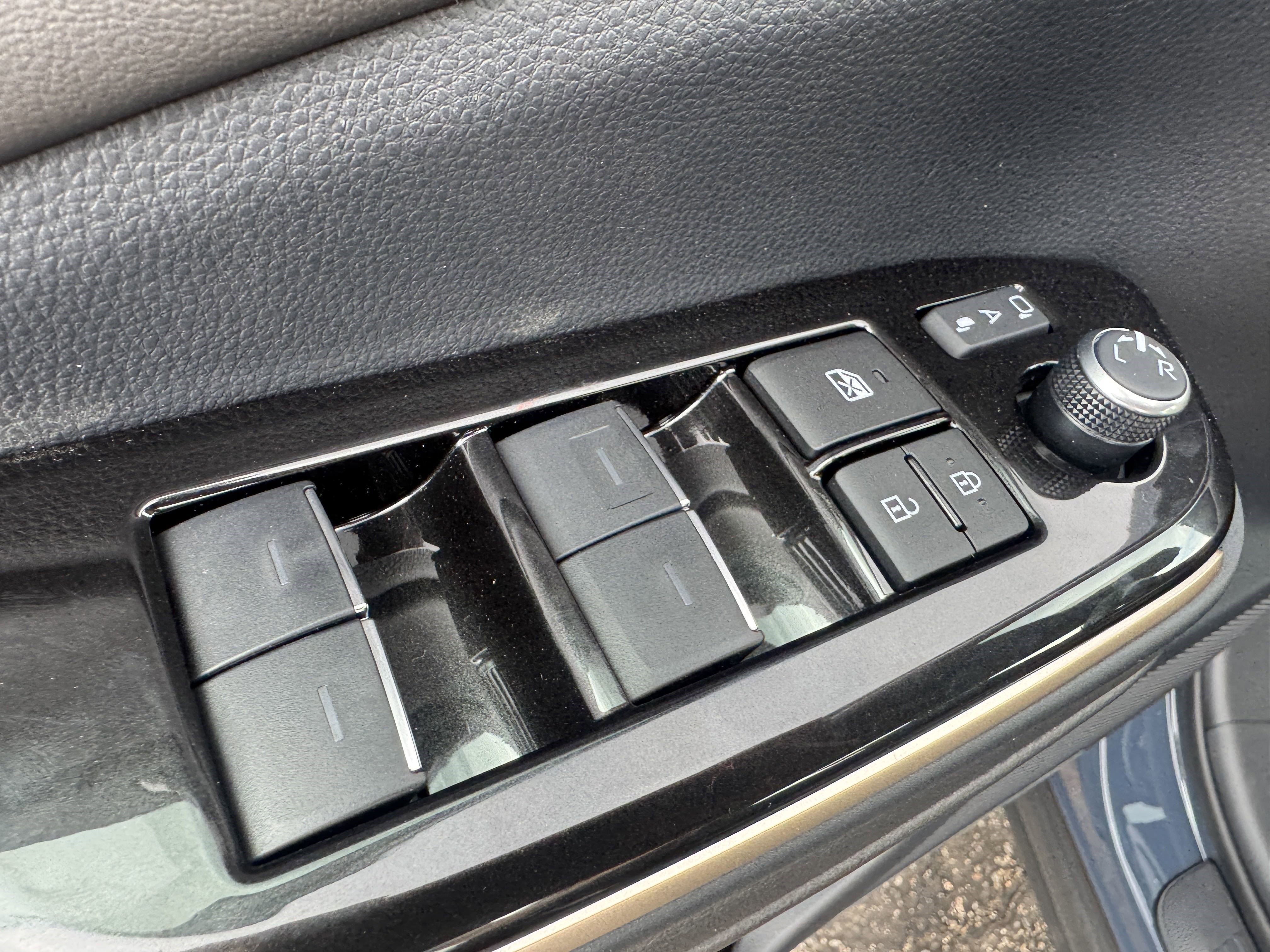 New 2026 Toyota Crown Nightshade image 11