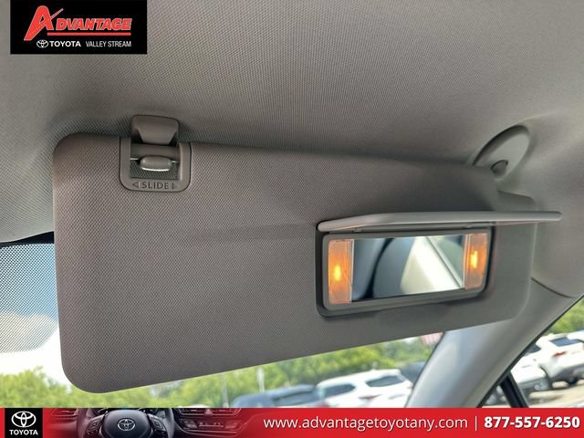 Used 2021 Toyota Sienna XLE AWD/4WD image 38