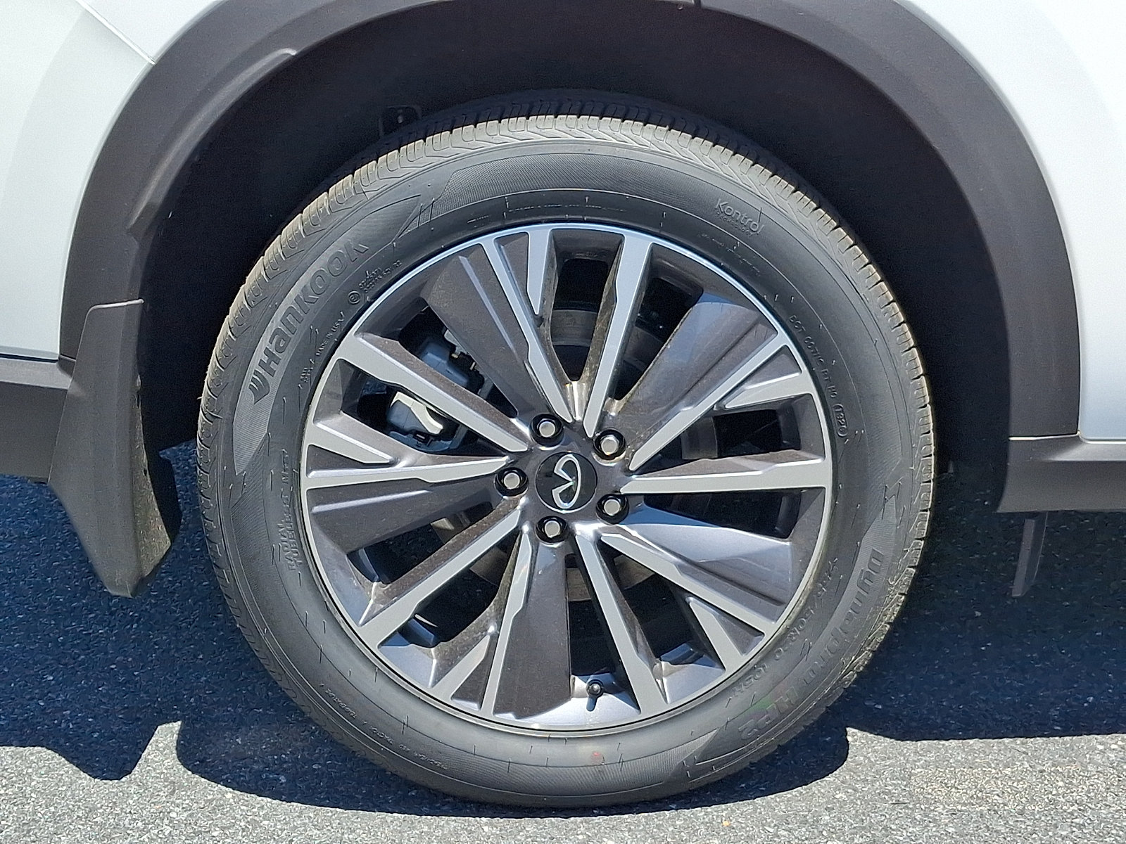 New 2027 INFINITI QX60 Luxe w/ Cargo Package AWD/4WD image 5