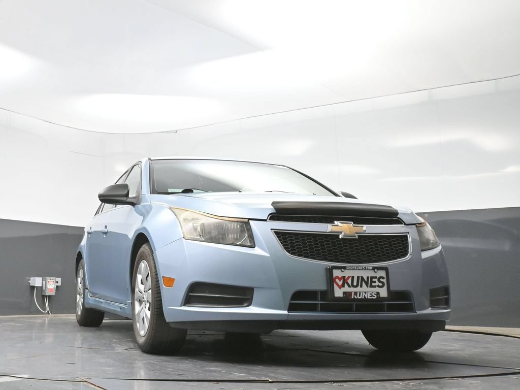 Used 2012 Chevrolet Cruze LS FWD image 47
