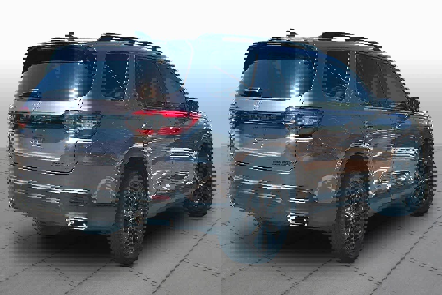 Used 2025 Honda Pilot Black Edition image 13