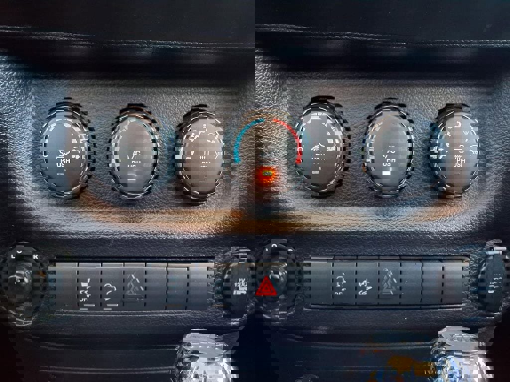 Used 2016 Jeep Wrangler Unlimited Sport w/ Quick Order Package 24S image 29