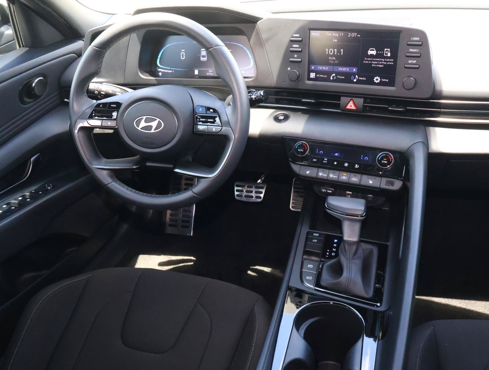 Used 2026 Hyundai Elantra SEL Sport Premium FWD image 10