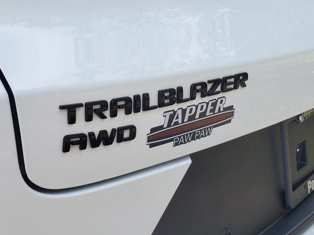 Used 2024 Chevrolet TrailBlazer LT w/ Convenience Package AWD/4WD image 7