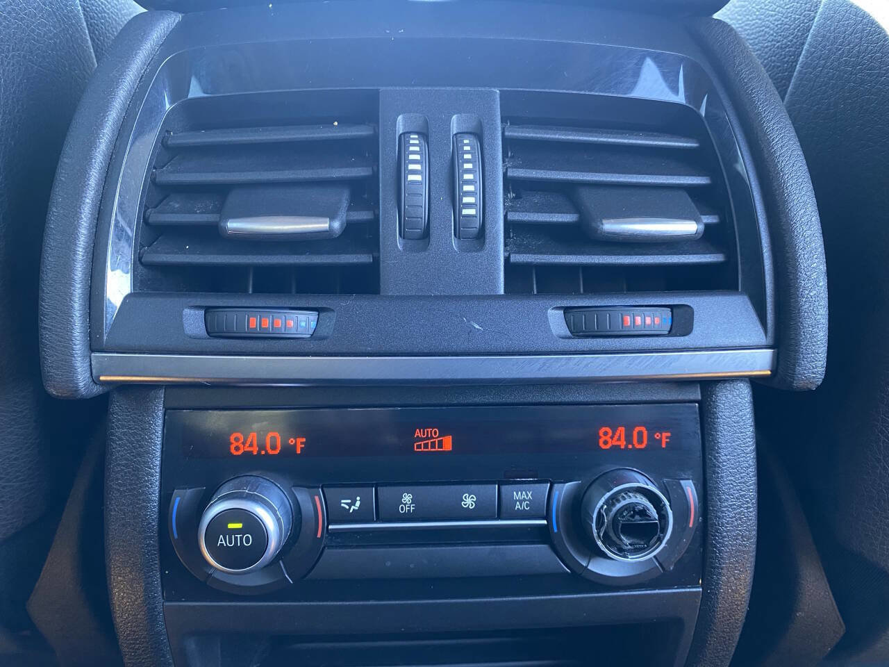 Used 2015 BMW X5 xDrive35i image 22