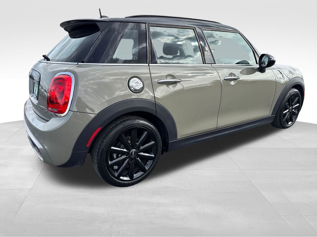 Used 2019 MINI Cooper S image 12