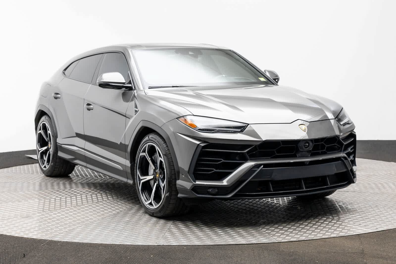 Used 2022 Lamborghini Urus AWD/4WD image 70