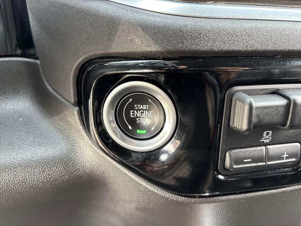 Used 2022 Chevrolet Silverado 1500 LT Trail Boss w/ LT Trail Boss Premium Package image 17