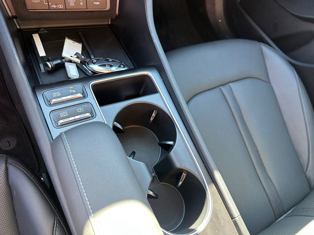 New 2025 Hyundai Sonata Limited image 34
