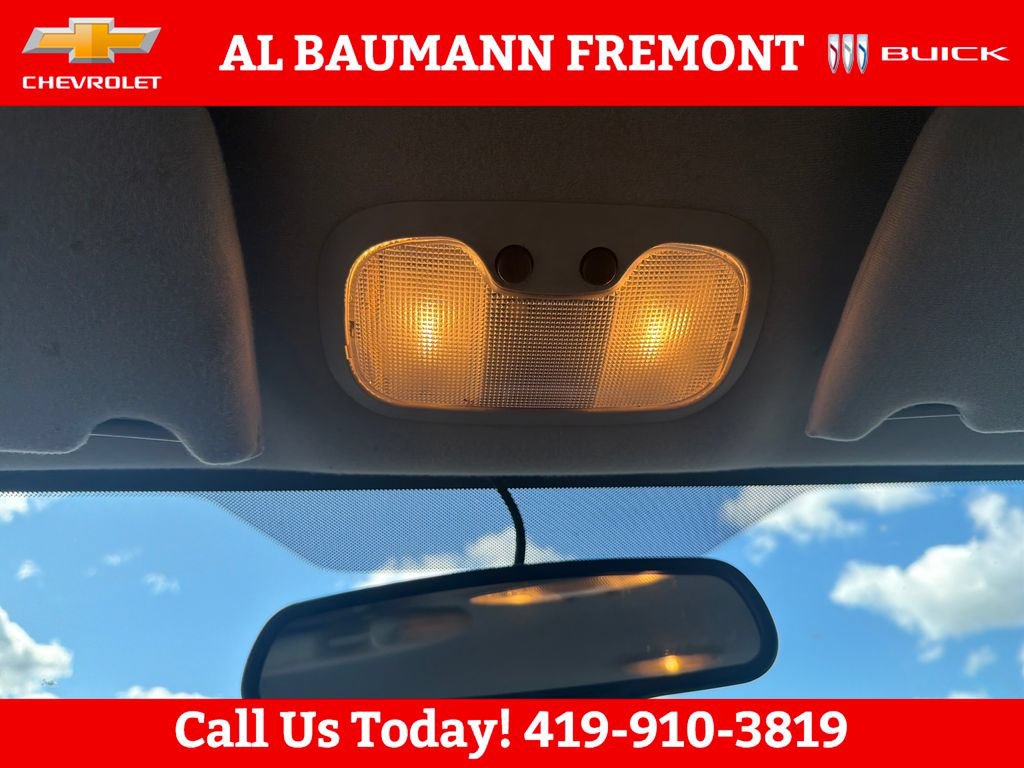 Used 2006 Dodge Stratus SXT w/ Travel Convenience Group FWD image 19