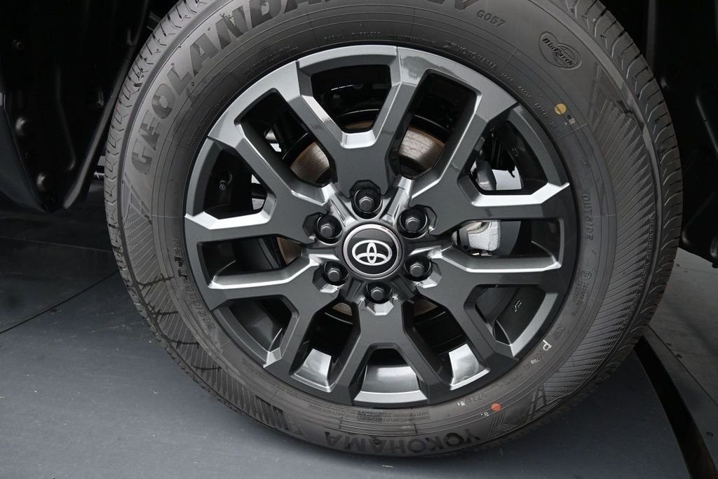 New 2026 Toyota Tundra Platinum AWD/4WD image 14