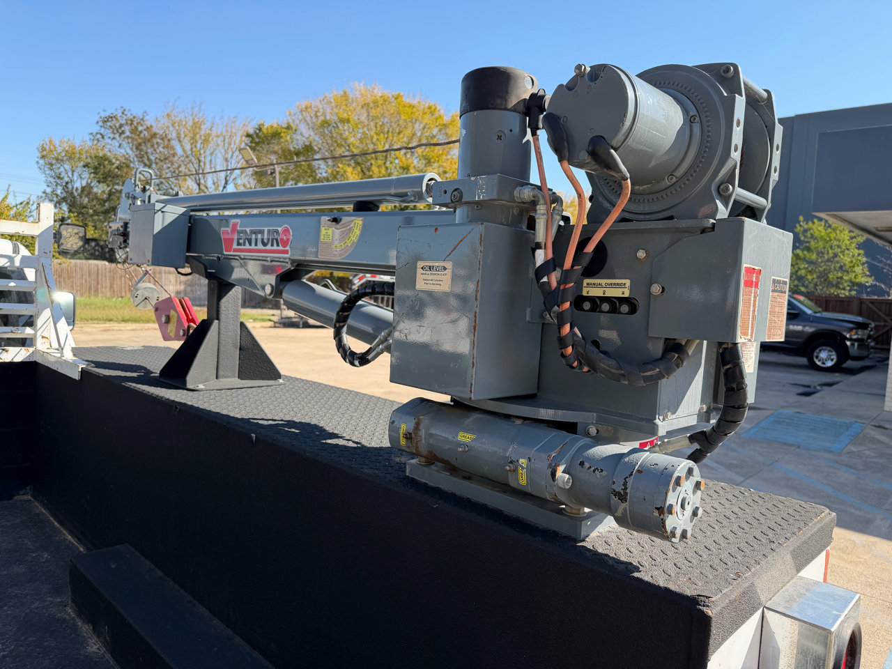 Used 2018 RAM 3500 Tradesman w/ Chrome Appearance Group image 17