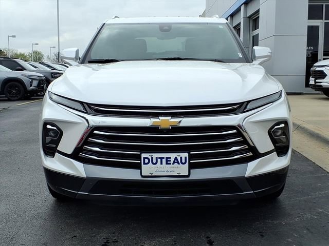 Certified 2025 Chevrolet Blazer Premier w/ Driver Confidence II Package AWD/4WD image 2