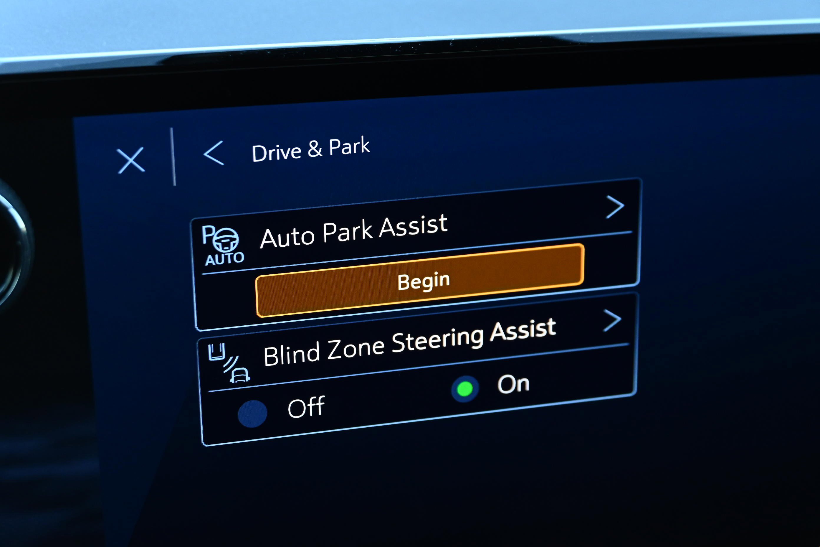 Used 2025 Chevrolet Tahoe LT w/ Comfort Package image 32