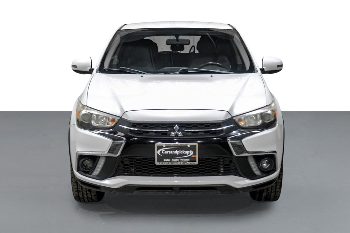 Used 2018 Mitsubishi Outlander Sport SE FWD image 3