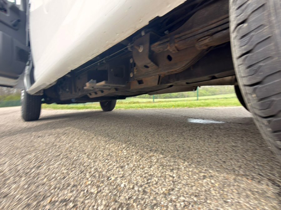 Used 2013 Chevrolet Express 2500 image 29