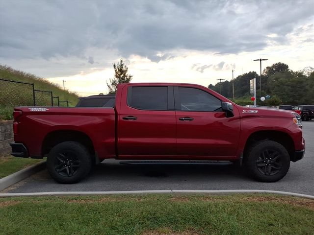 Used 2024 Chevrolet Silverado 1500 LT Trail Boss w/ Convenience Package II AWD/4WD image 7