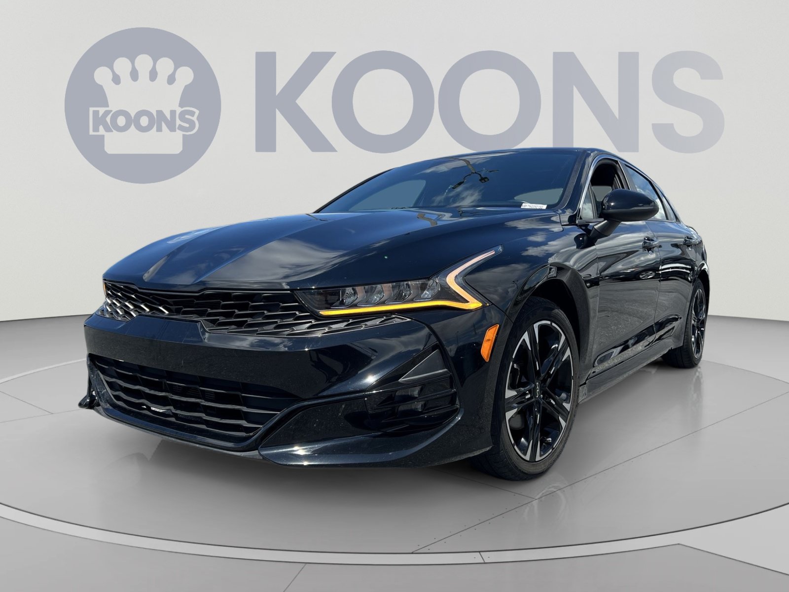 Used 2022 Kia K5 GT-Line FWD image 1