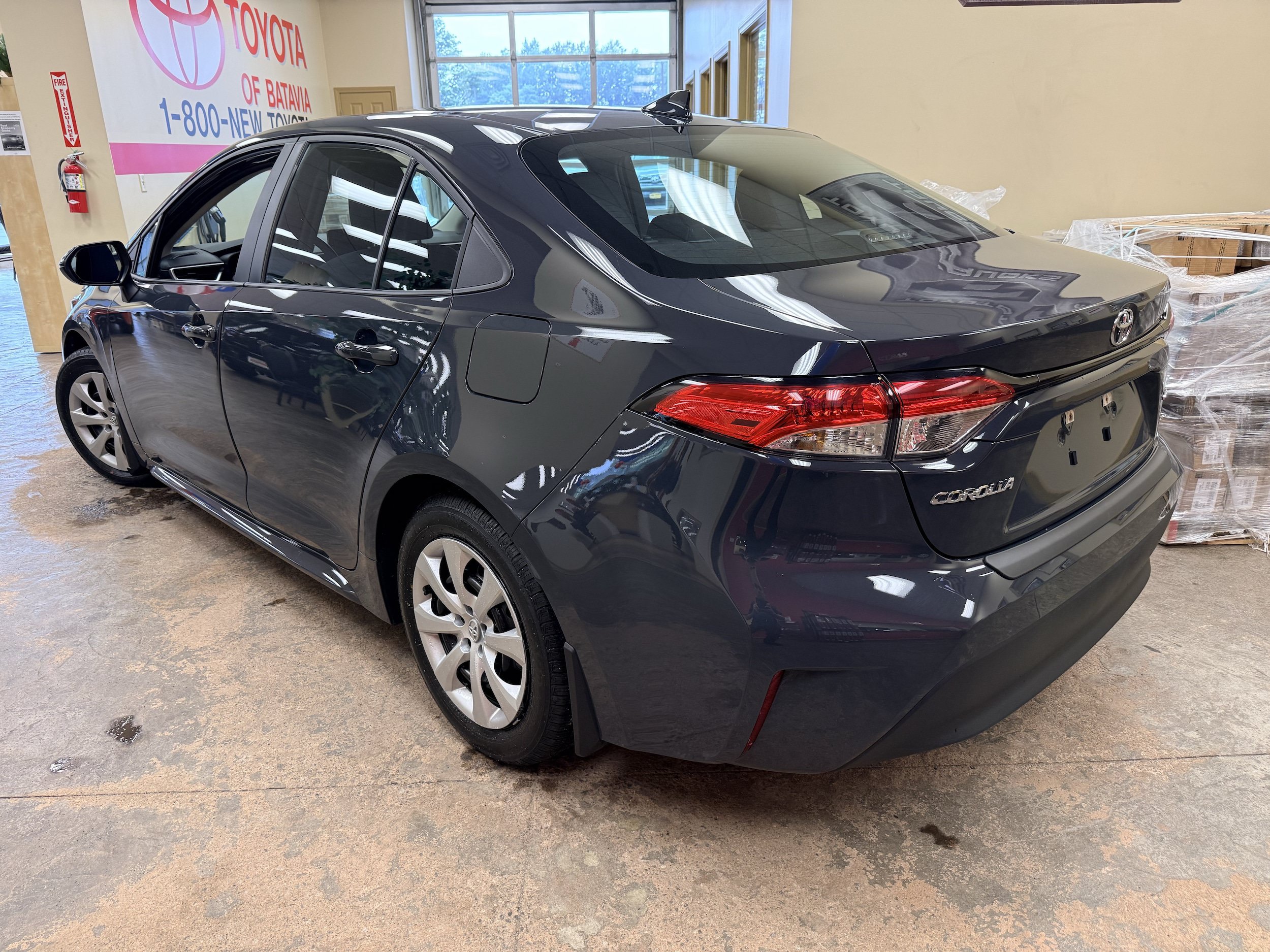 Used 2024 Toyota Corolla LE FWD image 13