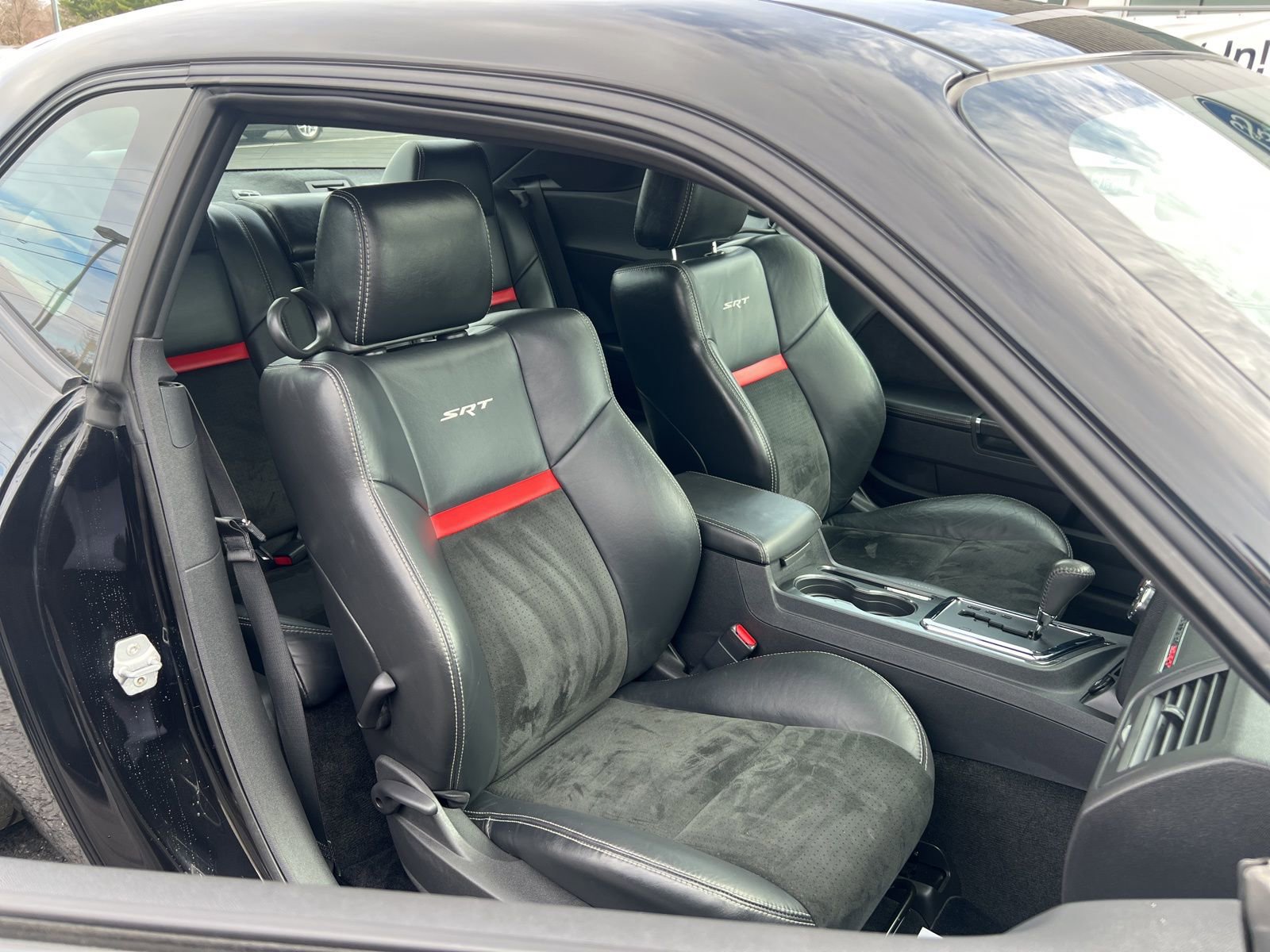 Used 2009 Dodge Challenger SRT8 w/ SRT Option Group II image 23