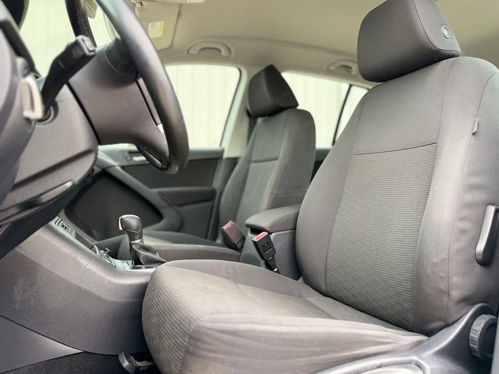 Used 2017 Volkswagen Tiguan S AWD/4WD image 15
