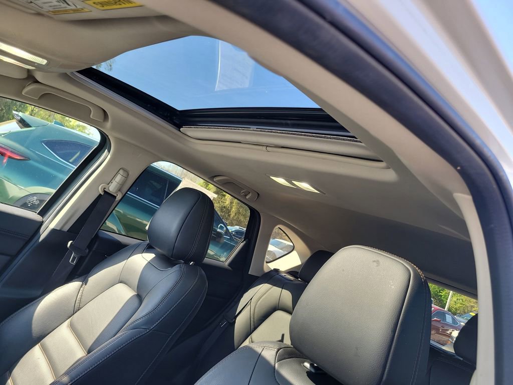 Used 2022 MAZDA CX-5 AWD 2.5 S w/ Premium Package image 19