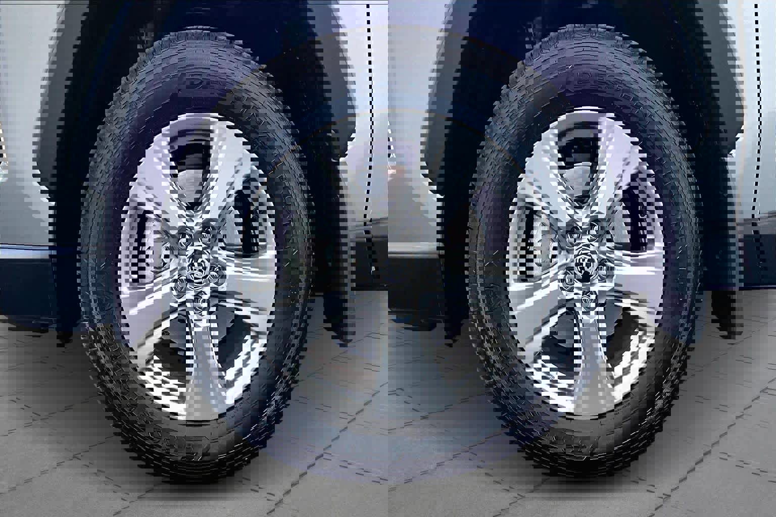 Used 2024 Toyota RAV4 XLE image 10