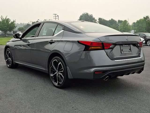 Used 2023 Nissan Altima 2.5 SR w/ SR Premium Package AWD/4WD image 7