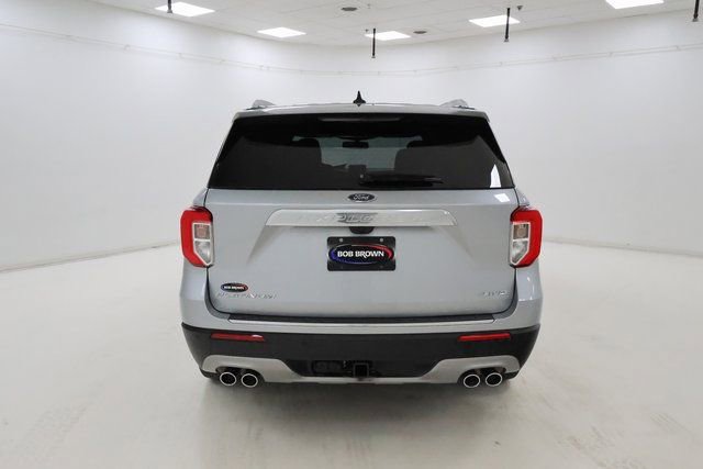 Used 2023 Ford Explorer Platinum w/ Premium Technology Package image 4