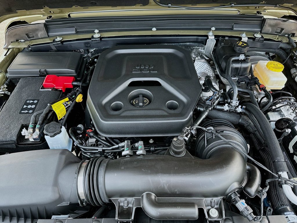 New 2026 Jeep Wrangler Unlimited Sport AWD/4WD image 33