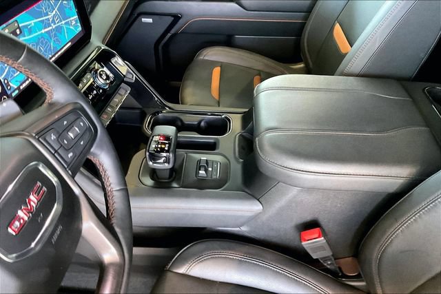 Used 2023 GMC Sierra 1500 AT4 w/ Technology Package AWD/4WD image 13