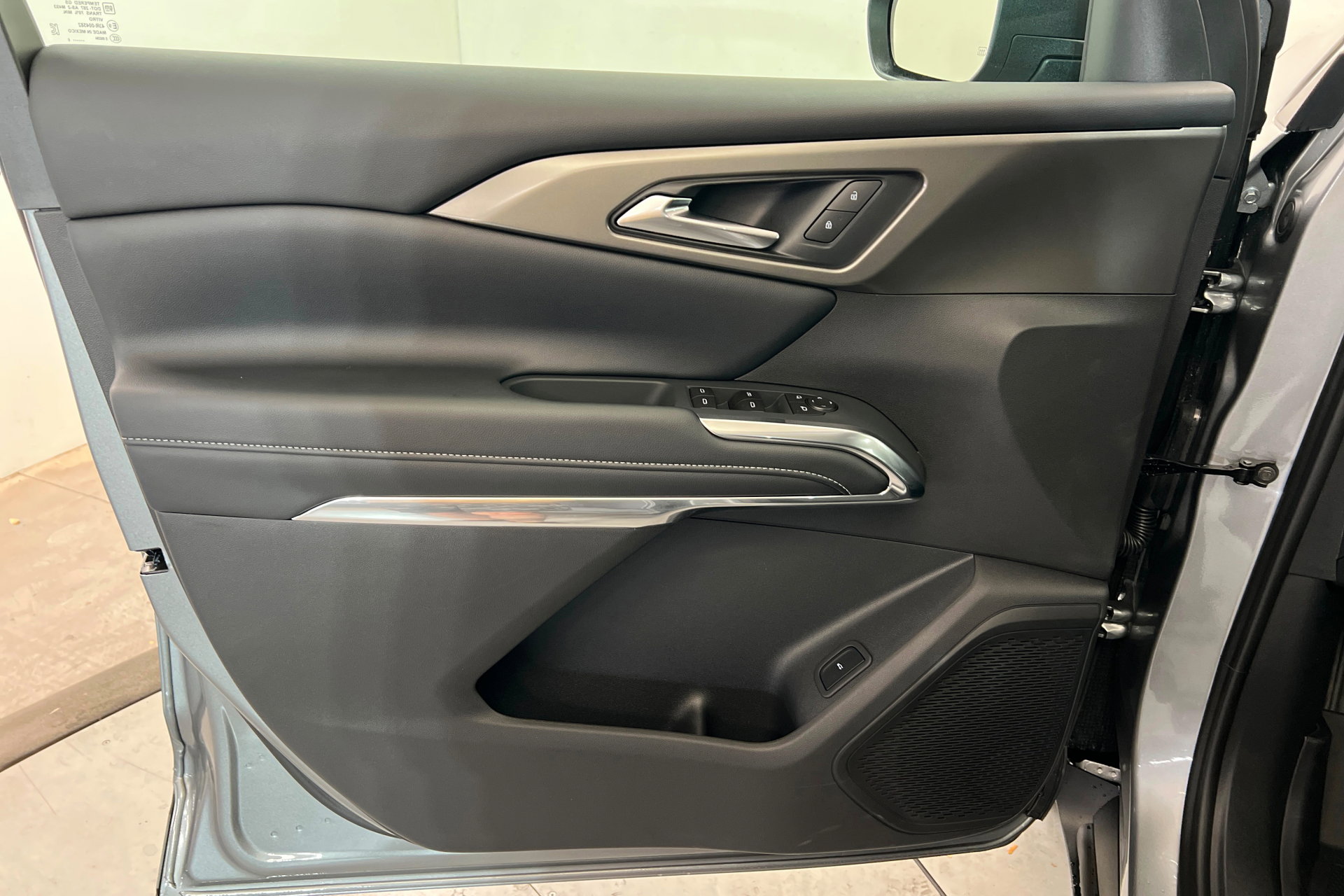 New 2026 Chevrolet Traverse LT image 15