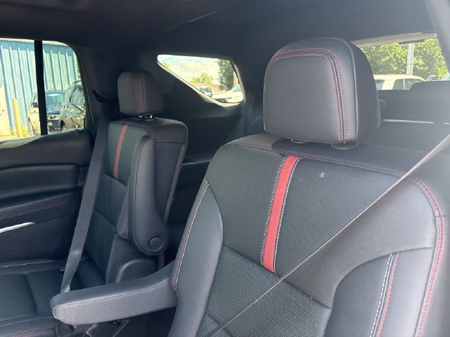 Used 2026 Chevrolet Traverse RS w/ LPO, Floor Liner Package AWD/4WD image 22