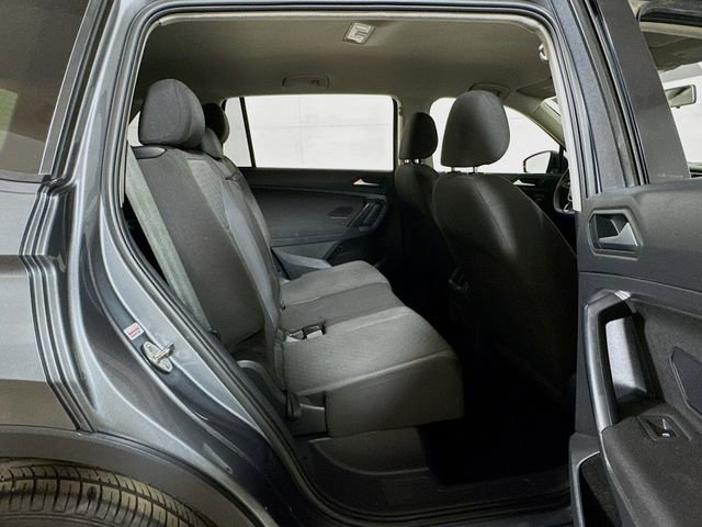 Used 2021 Volkswagen Tiguan S image 24