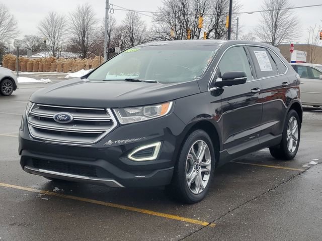 Used 2017 Ford Edge Titanium w/ Technology Package image 3