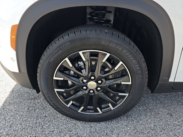 New 2026 Chevrolet Traverse LT w/ Enhanced Driving Package FWD image 33