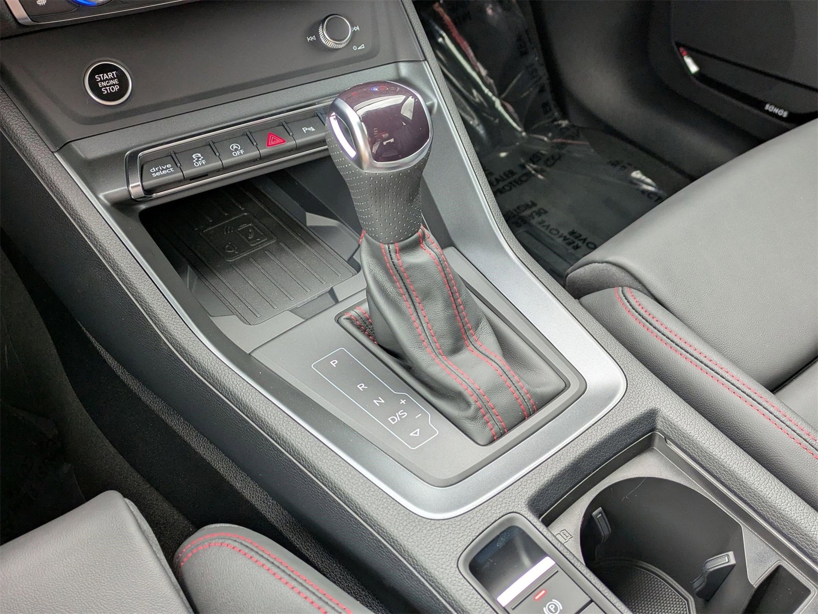 New 2025 Audi Q3 2.0T Premium Plus image 7