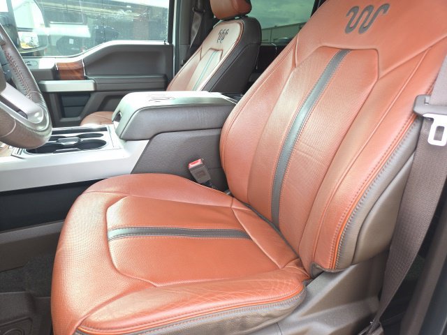 Used 2018 Ford F250 King Ranch w/ King Ranch Ultimate Package AWD/4WD image 5