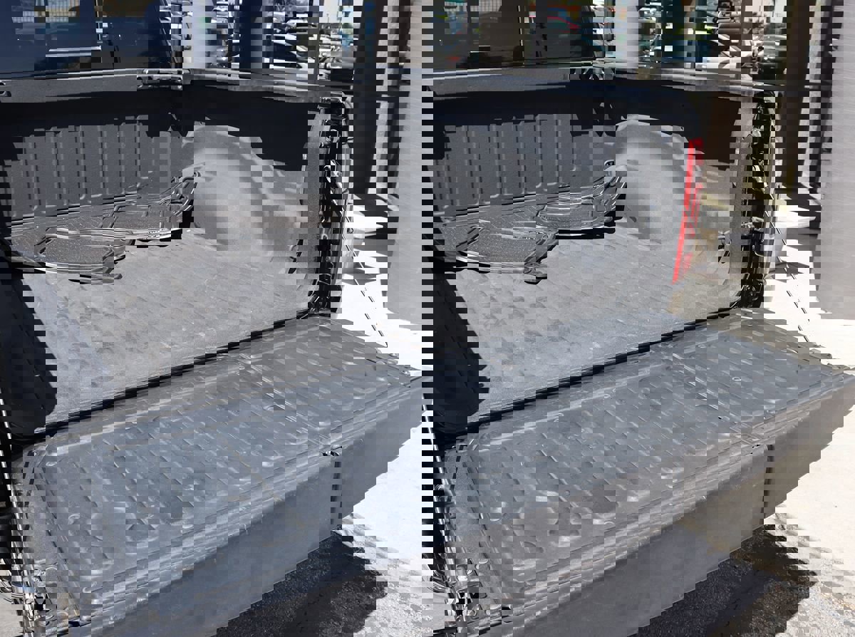 Used 2023 RAM 1500 Limited image 26