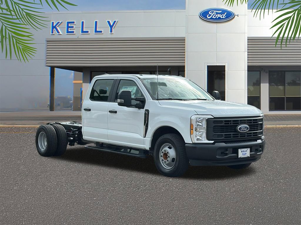 New 2025 Ford F350 XL RWD image 3