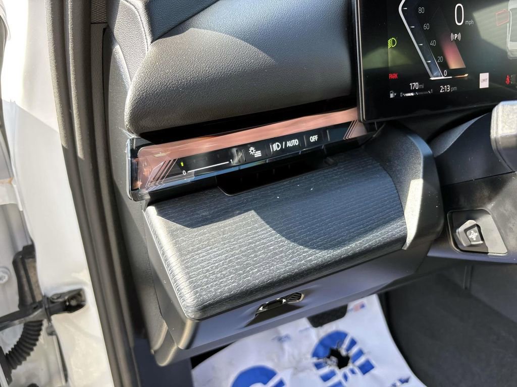 Certified 2025 BMW 540i xDrive image 16